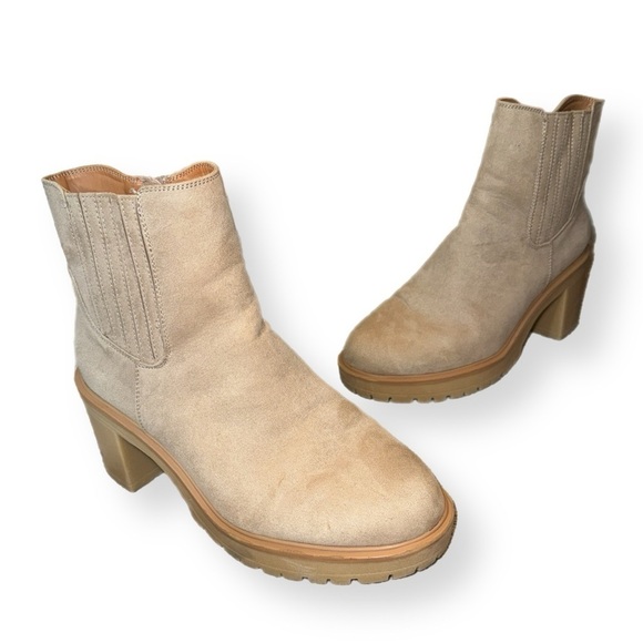 Universal Threads Platform Boots Size 9 - Picture 1 of 7